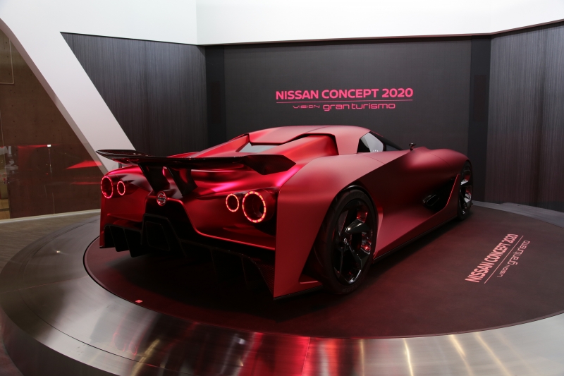 Nissan-GrandTourimo-Concept2
